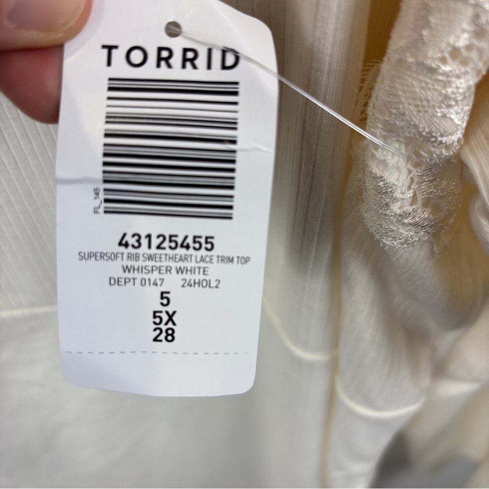NWT torrid Super Soft Ribbed Sweetheart Top sz 5X Whisper White Lace Trim Tee - Picture 10 of 13